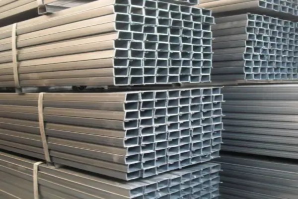 新兴Q355B镀锌方管力学性能 大荷载钢结构方管